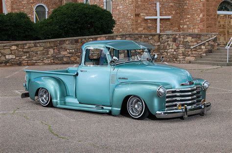 1952 Chevy Truck Lowrider - TRUCKS