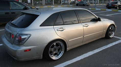 2002 Lexus IS 300 Wagon Specifications, Pictures, Prices