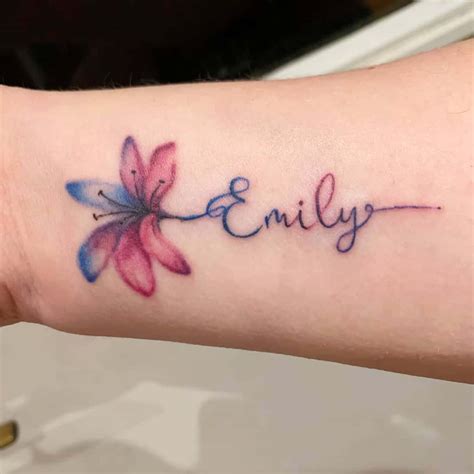 200 Amazing Lily Flower Tattoo Designs with Meanings, Ideas, and Celebrities – Body Art Guru