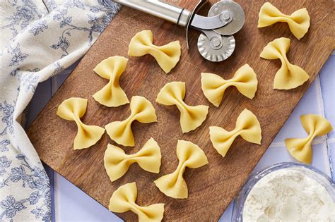 Farfalle Pasta Recipe (How to Make Farfalle Pasta)