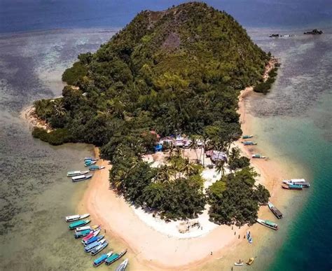 Kawasan Wisata Pulau Mandeh, Intip Keseruannya!