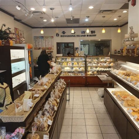 Hong Kong Island Bakery 香島西餅 - Bakery in Kensington Market