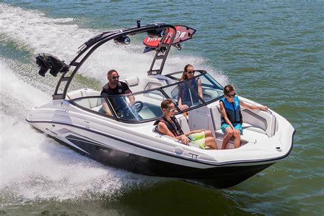 2023 Yamaha AR190 Contact Your Local MarineMax Store About Availability