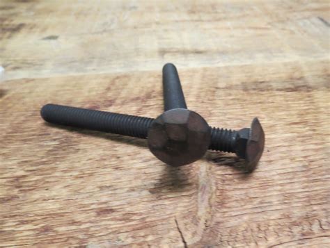 3/4" Dia. Carriage Bolt - Hammered Texture – Old West Iron