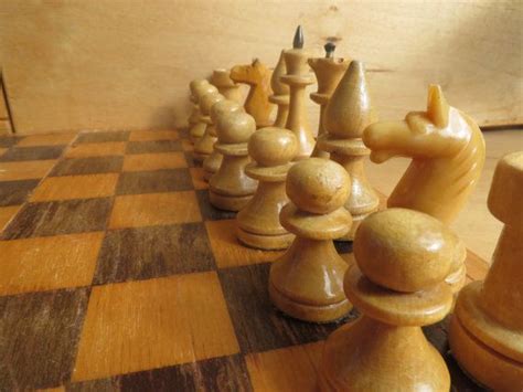 Soviet Chess. Russian Wooden Chess Set. Wooden Chess Board | Etsy | Chess board, Wooden chess ...