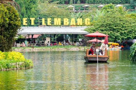 Foto : 5 Tempat Wisata Dekat Floating Market Lembang, Bisa Berkuda