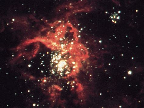 Tarantula Nebula | Star Cluster, Supernova & Nebulae | Britannica