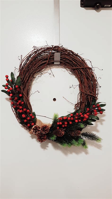 Was so happy with my Mabon wreath I had to make one for Yule. : r/pagan