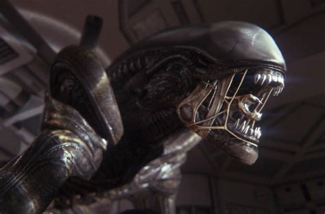 Alien: Isolation screens show synthetic blood, xenomorph close-ups, and ...