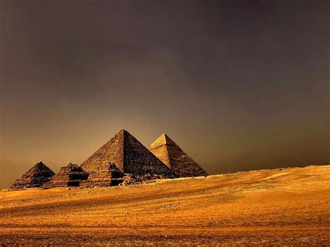 Ancient Pyramid Fantasy Background, Night Pyramid HD wallpaper | Pxfuel