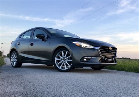 2017 Mazda 3 Hatchback Review