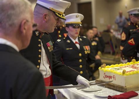 DVIDS - Images - 2017 6MCD Marine Corps Birthday Ball [Image 7 of 10]