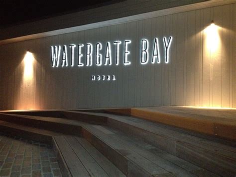 Hotel Entrance Sign- Halo built up LED (Watergate Bay Cornwall ...