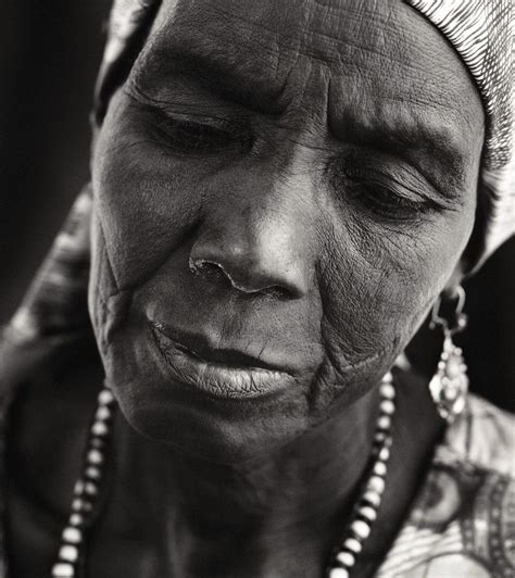 Rod Mclean – PhotographyPortrait of old African Woman - Rod Mclean - Photography