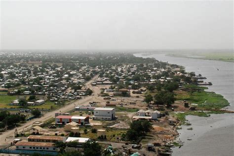 South Sudan Army Battles to Regain Control of Malakal - WSJ