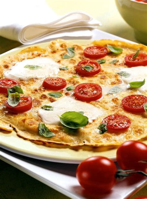 Pancake Pizzas with Tomato and Mozzarella recipe | Eat Smarter USA