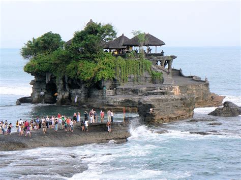 5 Tempat Wisata Pantai di Bali yang Bagus untuk Dikunjungi - Arafuru