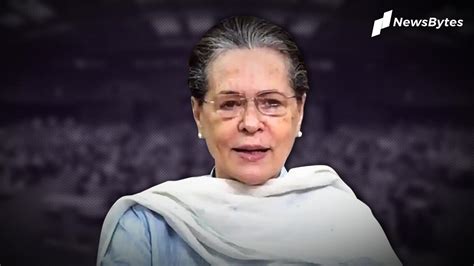 Sonia Gandhi meets Congress dissenters, hunt for new chief on