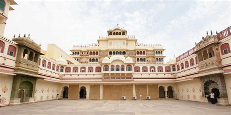 City Palace Jaipur, India (Entry Fee, Timings, History, Built by ...