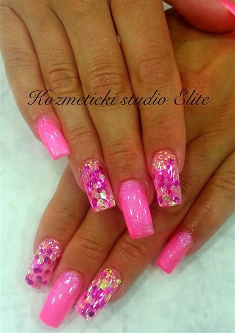 Nail Art Pink Glitter ~ Nail Art Ideas