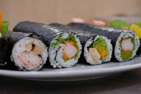 Sushi Roll Vs Hand Roll: What is the difference between Sushi Roll and Hand Roll - I Report Daily