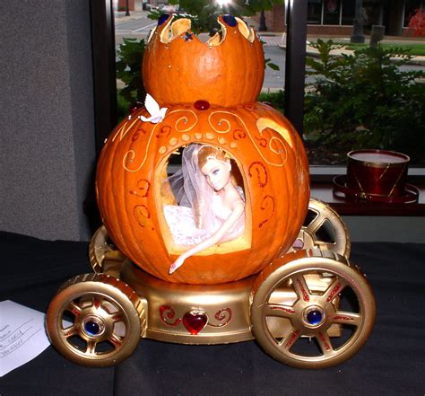 http://museumcenter.org/calendar | Pumpkin carving contest, Pumpkin carving, Pumpkin decorating