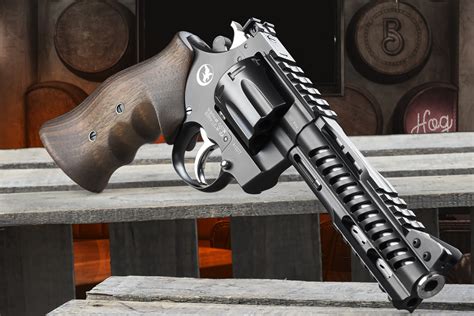 NIGHTHAWK CUSTOMS RELEASES NEW KORTH NXS 8-SHOT 357 MAGNUM REVOLVERS | ATTACKCOPTER