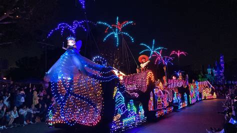 RUMOR: Main Street Electrical Parade Returning to Walt Disney World, Paint the Night Returns at ...