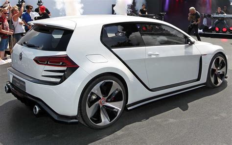 VW Golf R8 GTI