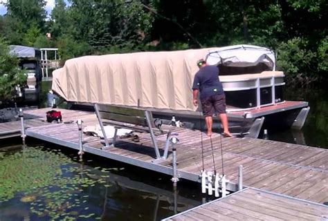 Custom Made Pontoon Boat Seat Covers - Velcromag