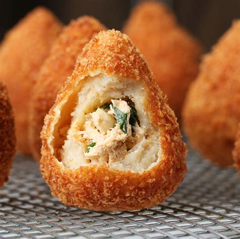 Brazilian Chicken Croquettes (Coxinha) Recipe by Maklano