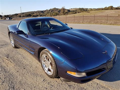 Navy Blue 2000 Chevrolet Corvette