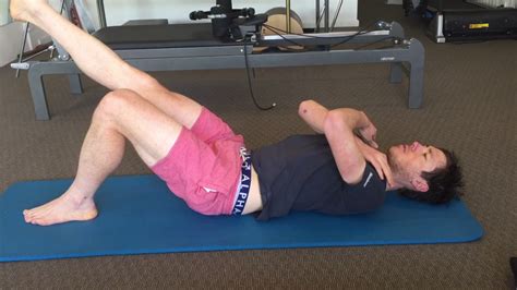 Supine Unilateral Glute Bridge - Sports And Spinal Group