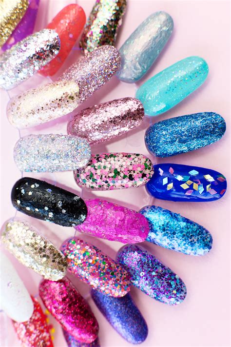 How To Remove Glitter Nail Polish (+ Our 30 Favorite Glitter Polishes ...