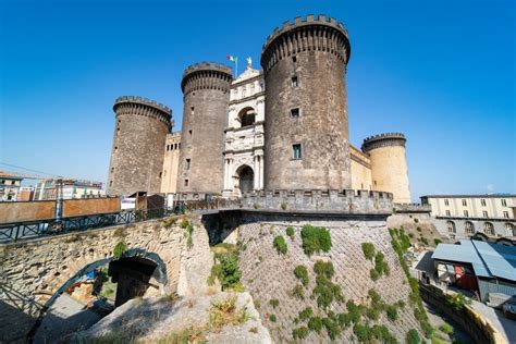 13 Breathtaking Medieval Castles in Europe to Visit | Celebrity Cruises