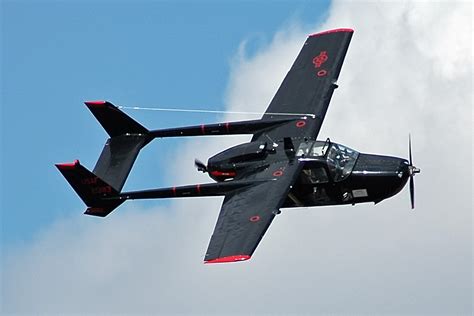 Cessna 336 & 337 Skymaster picture #01 - Barrie Aircraft Museum