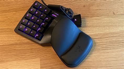 Razer Tartarus Pro - Review 2020 - PCMag Australia