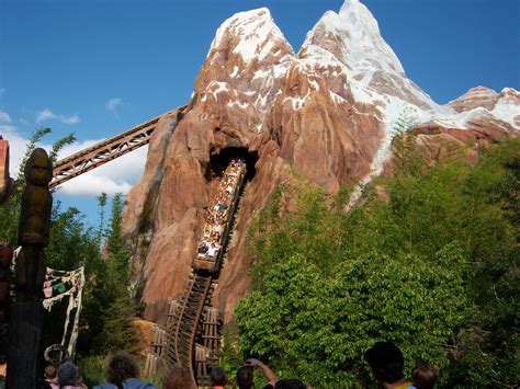 Expedition Everest Disney World - Tabitomo