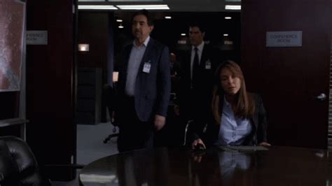 Eva Larue Criminal Minds GIF - Eva Larue Criminal Minds - Discover ...