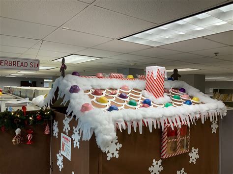 GINGERBREAD CUBICLE BAKERY. I built a Gingerbread house over my ...