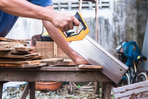 8 Hand Saw Types, Functions, and Uses + Teeth Guide