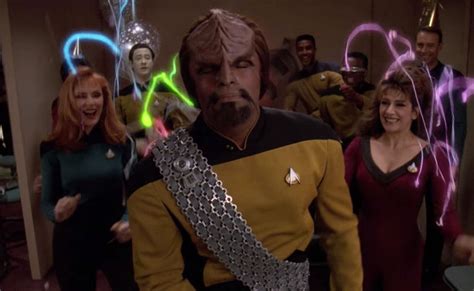 Worf Costume Guide for Cosplay & Halloween