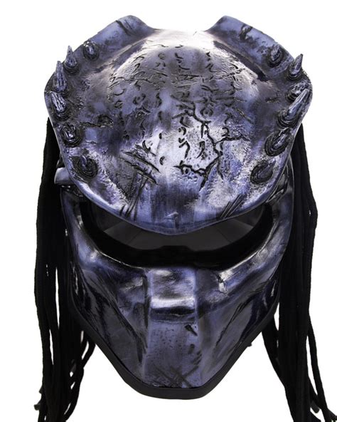 Carbon Grey - Spiked Predator Motorcycle Helmet - DOT Approved – Predator Collective Helmets