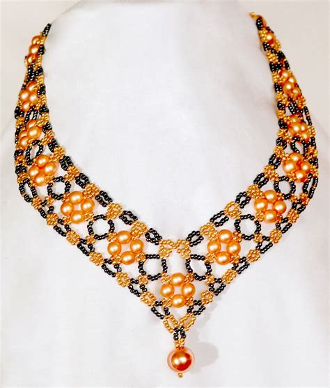 Free pattern for beautiful beaded necklace Margaret | Beads Magic