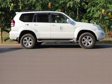 Land Cruiser Prado - Gallery Tours & Safaris