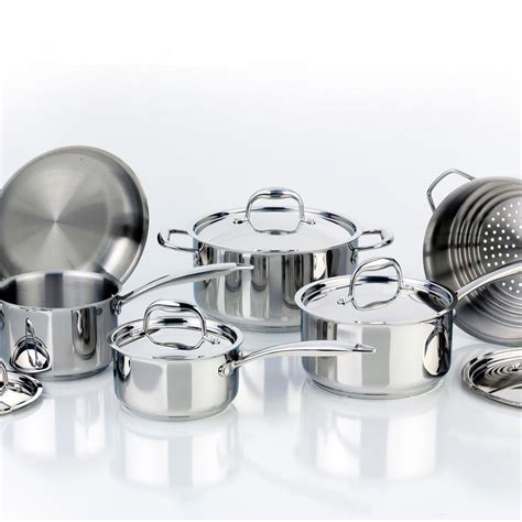 Meyer Accolade Stainless Steel Cookware Set, 11-Piece, Made in Canada – Meyer Canada