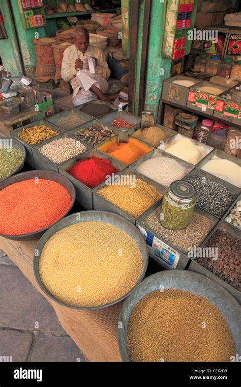 India, Rajasthan, Jodhpur, Sardar Bazar, food shop, grain, spices Stock Photo - Alamy