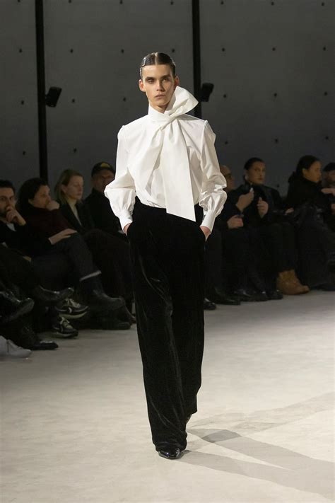 Men Fashion Shows Fall 2024 - Lonna Ulrike