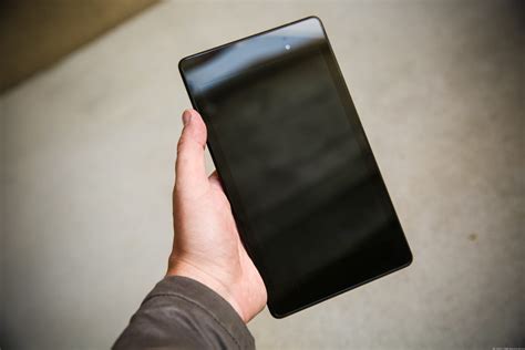 Taking a look at the new Nexus 7 tablet (pictures) - CNET