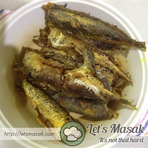 Ikan Goreng Recipe | LetsMasak